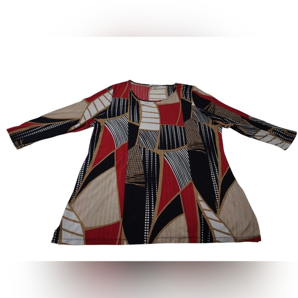 Abstract Patterned Women's Top - Picture 7 of 10